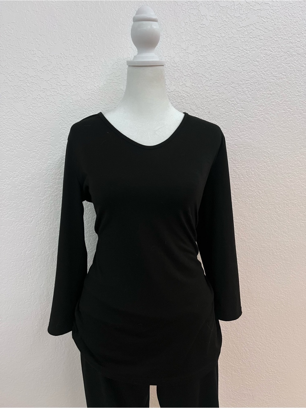 Women’s Black Lightweight Long Sleeve Top –Minimalist Blouse – Size Small/Medium